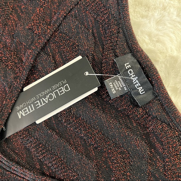 NEW Le Chateau Black & Metallic Red Zigzag Knit Tank Top Women’s Size XS - Picture 2 of 9